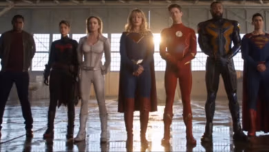 Un crossover amusant et à faible enjeu pourrait faire du bien à l'Arrowverse arrowverse ligue des justiciers