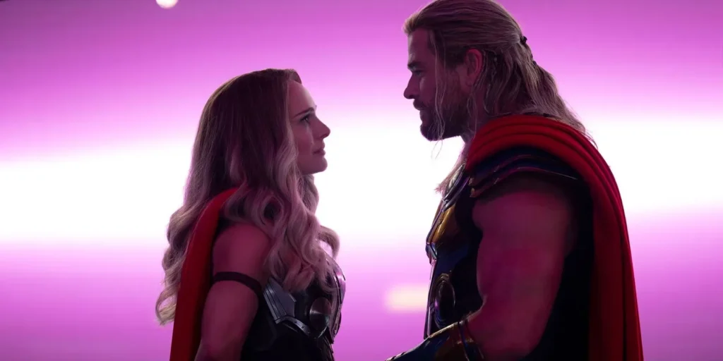 Chris Hemsworth revient sur les erreurs de "Thor: Love and Thunder" 4 ans après Thor