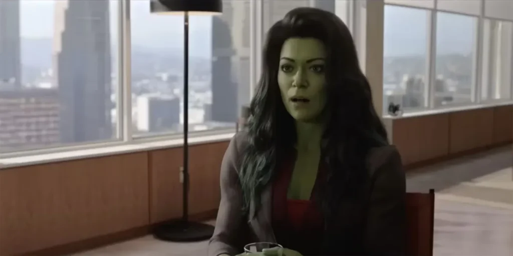Tatiana Maslany dans le rôle de She-Hulk