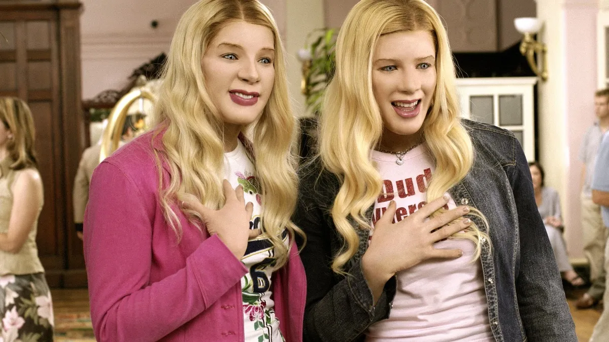 FBI: Fausses Blondes Infiltrées