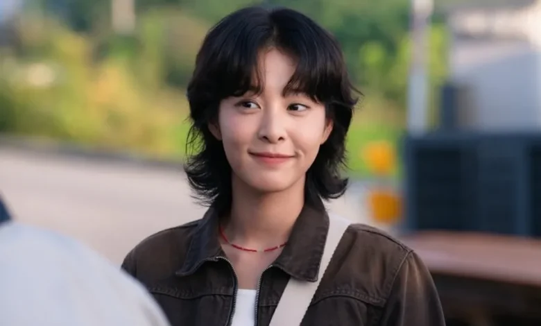 Oh My Ghost Clients: Seol In Ah est le cerveau derrière les affaires de Jung Kyung Ho Seol In Ah dans Oh My Ghost Clients