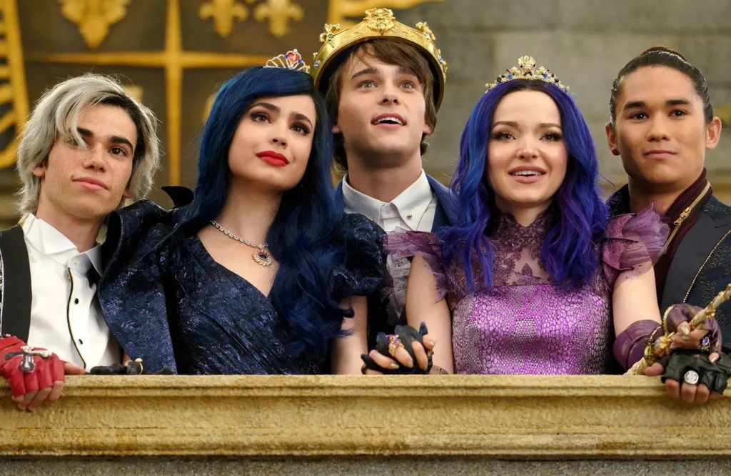 Descendants 5 obtient un titre officiel annoncé par les stars dans une nouvelle vidéo Descendants