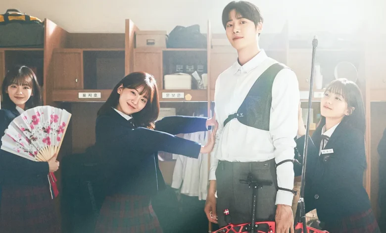 Head Over Heels: Cho Yi Hyun essaie désespérément de chasser la malchance de Choo Young Woo dans le nouveau drame Head Over Heels