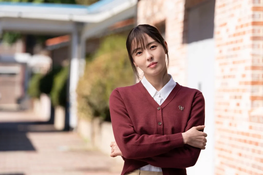 S Line: Lee Da Hee est un professeur de lycée dans le nouveau drame à suspense S Line