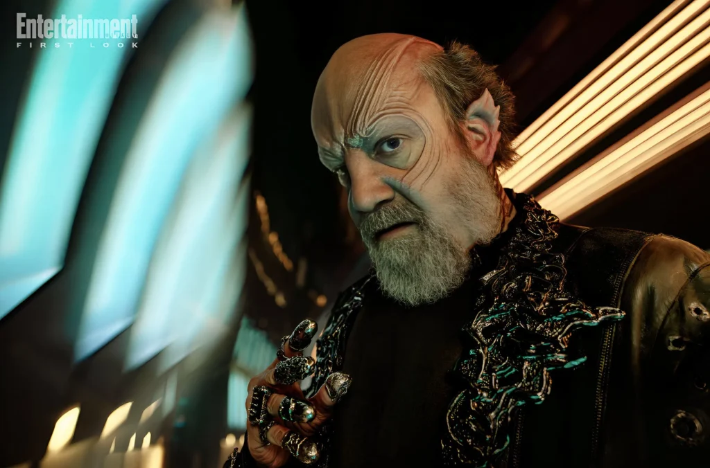 Star Trek: La prochaine série présente de nouvelles images, révélant de nouveaux méchants et les favoris des fans Star Trek: Starfleet Academy