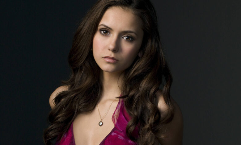 Nina Dobrev révèle la vraie raison pour laquelle elle a quitté Vampire Diaries Nina Dobrev