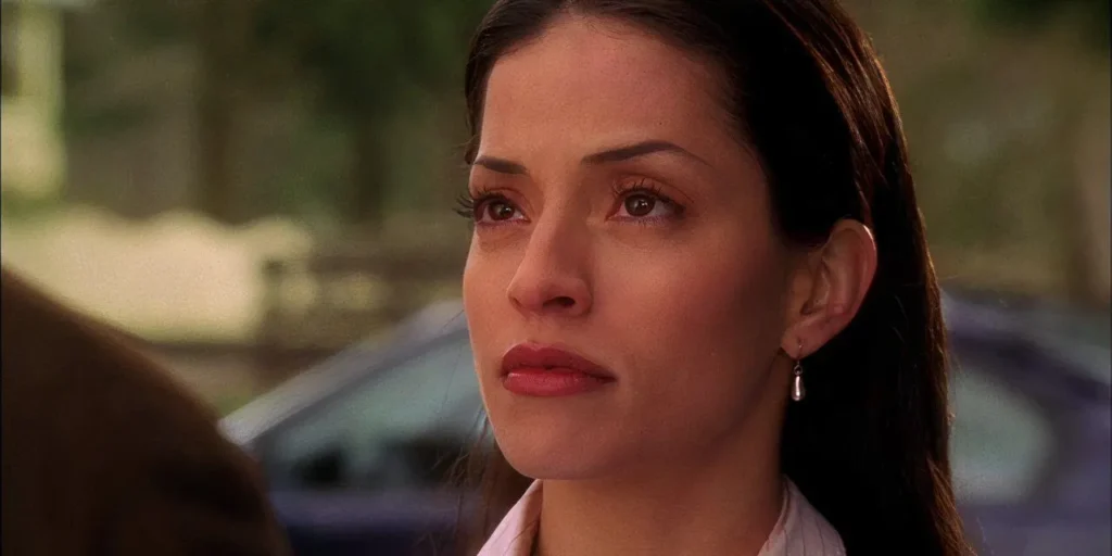 Dr Helen Bryce dans Smallville