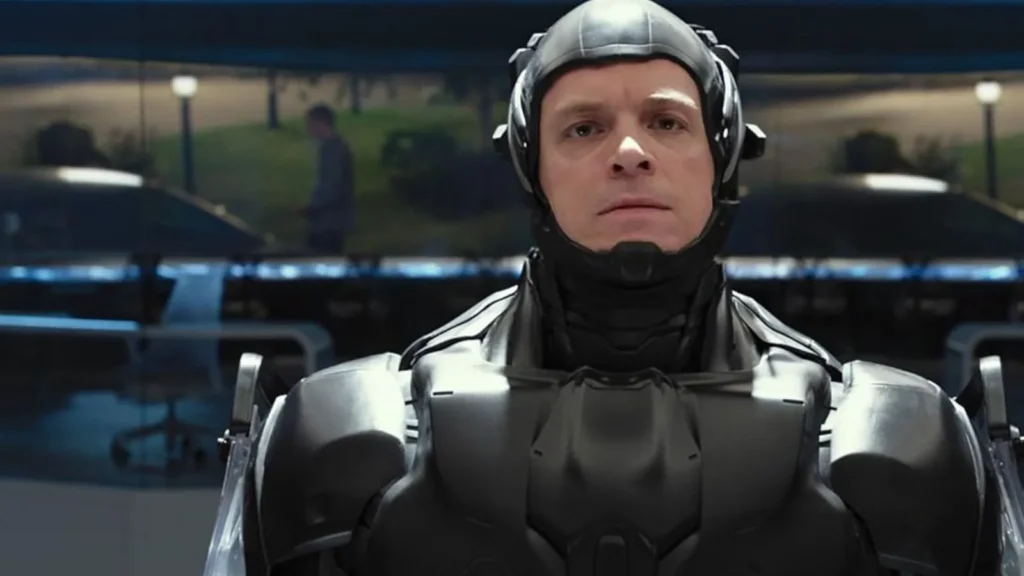 8 Remakes de films de science-fiction dont personne ne voulait RoboCop