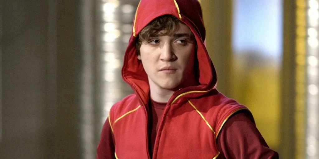 Tous les spinoffs ratés de Smallville (et pourquoi ils ont été annulés) Smallville