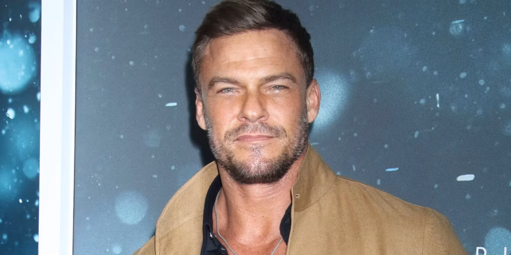 The Man with the Bag: le nouveau film d'Alan Ritchson a une date de sortie sur Prime Video Alan Ritchson