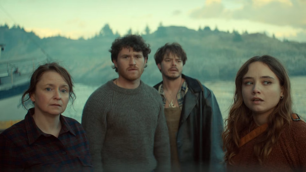 netflix below episode 6 willow kean rohan campbell charlie heaton ruby stokes